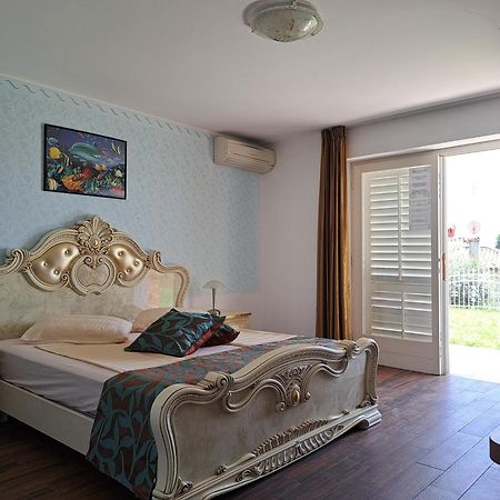 Guest House Vila Luka Порторож Екстериор снимка