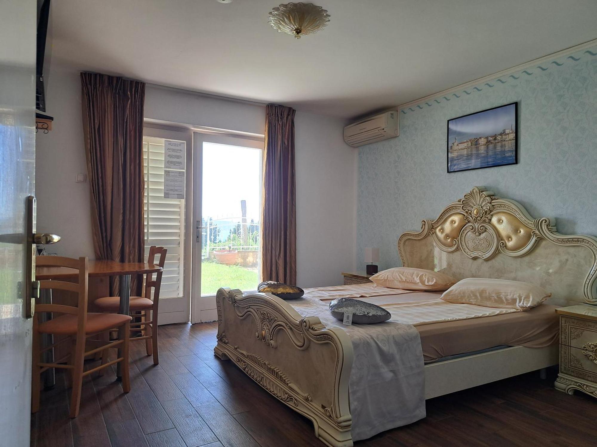 Guest House Vila Luka Порторож Екстериор снимка